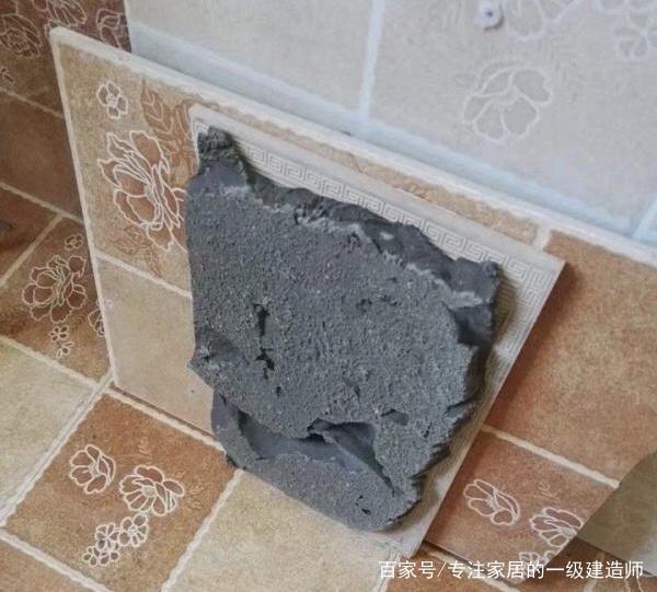 瓷砖脱了怎么办(瓷砖脱落有什么补救的方法) 瓷砖脱了怎么办(瓷砖脱落有什么补救的方法)