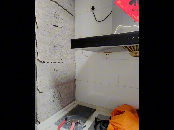 墙砖大面积空鼓怎么修复(墙砖大面积空鼓怎么修复用木钉子可以吗)